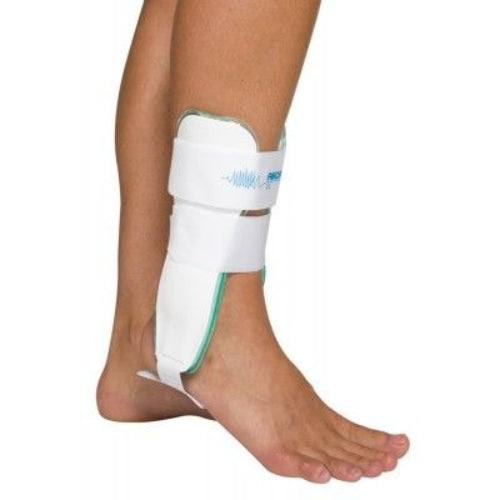 Aircast Sport Ankle Stirrup, Right – Provides support and protection with anatomically designed shells and the patented Duplex aircell system for effective ankle injury prevention, Moovkart
