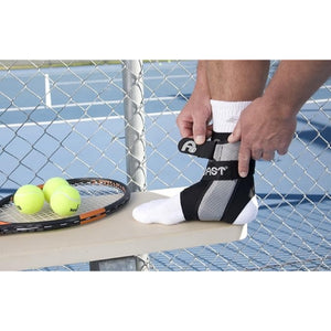 Aircast A60 Ankle Support for Right Foot with 60-Degree Stabilizer Hover